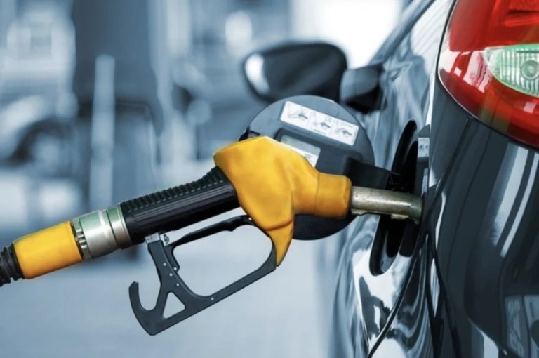 Motorin ve benzine indirim geliyor!