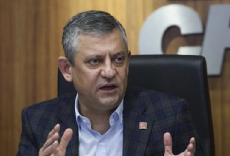 Özgür Özel’den akaryakıt KDV’si için çağrı