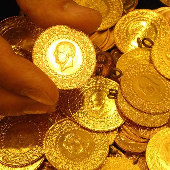 Altın Haftaya Düşüşle Başladı