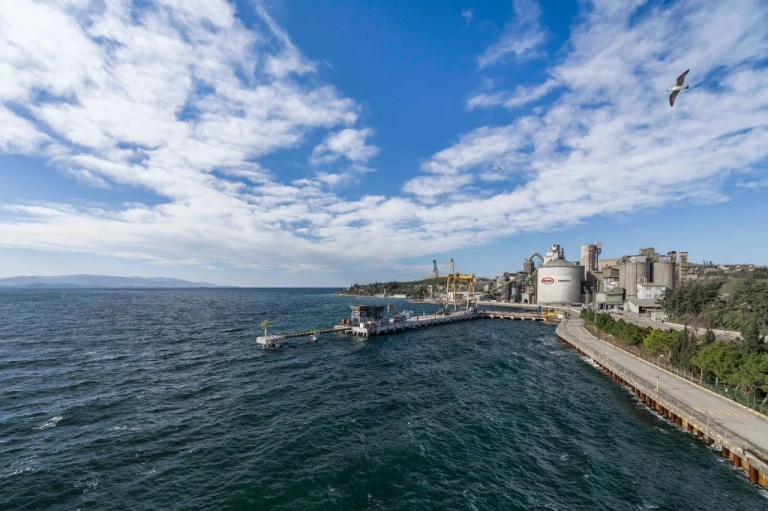 OYAK Çimento’ya WCA’dan İSG ve İklim Ödülü