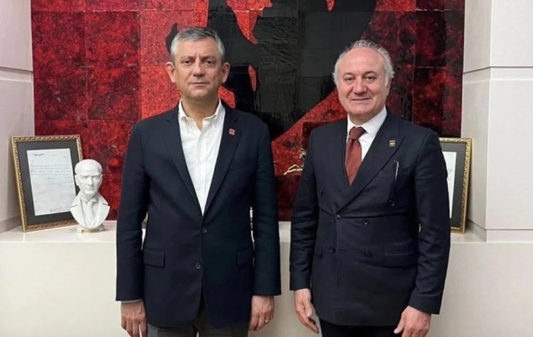 CHP Kocaeli’den Özgür Özel’e Ziyaret