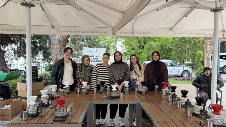 Manevi Torunum Projesi kuşakları birleştiriyor